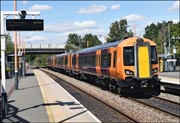 172331 at Stratford-upon-Avon Parkway