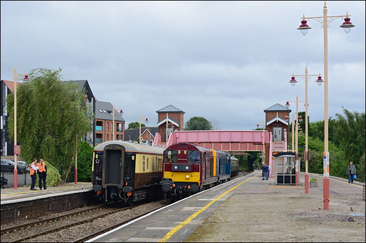 20189 + 20227 at Stratford GWR station.