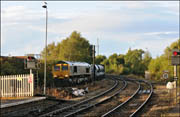 66510 arriving at Stratford-upon-Avon.