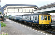Class 108 DMU at Stratford-upn-Avon
